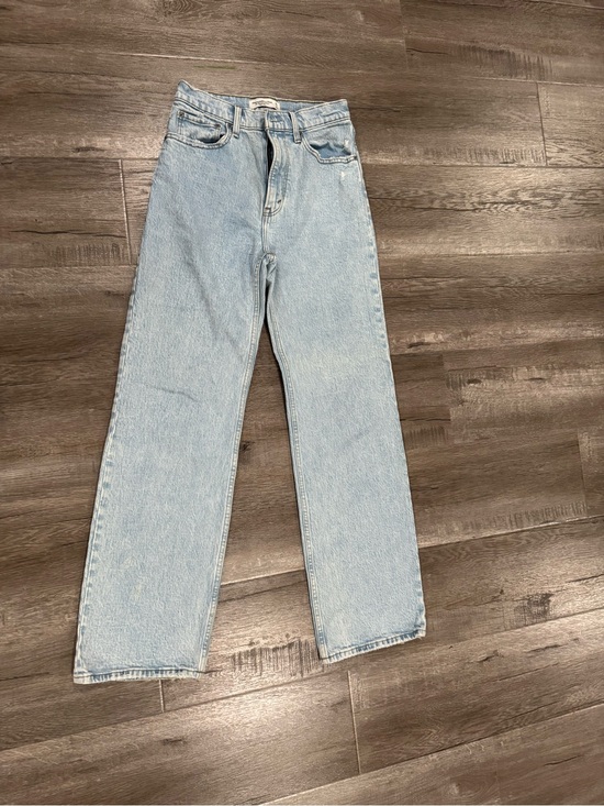 Abercrombie & Fitch Pants - Abercrombie 90s Relaxed High Rise Light Wash Jeans 26R